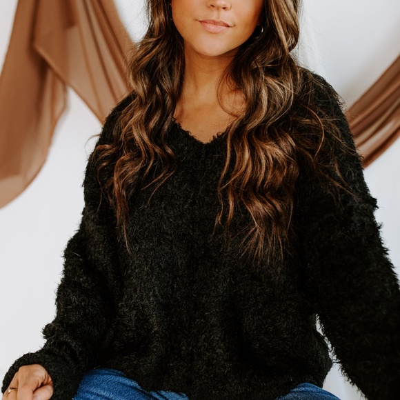 FREE PEOPLE SUPER SOFT V NECK SWEATER NWT - Picture 2 of 6